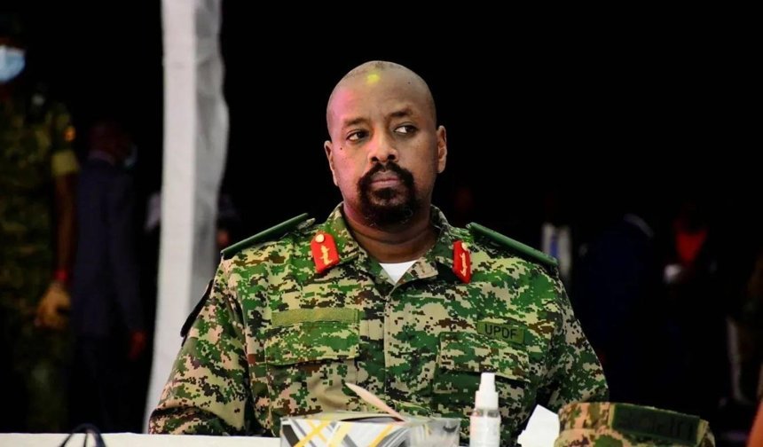 Ugandalı komutandan bir skandal daha: "5 Türk kadınıyla evlendim" dedi, tehdit etti!