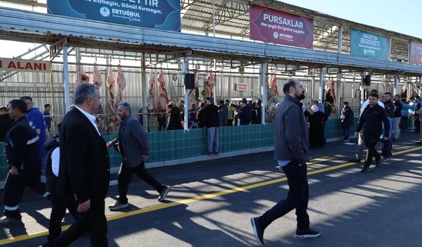 Pursaklar Belediyesi bayramda sahadaydı: Vatandaş memnuniyeti ön planda!