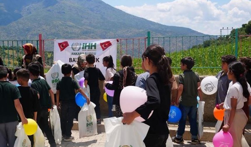İHH Ankara Şubesi Çocukların Bayram Coşkusuna Ortak Oldu