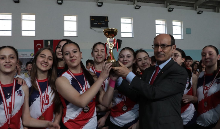 Ankara'da Gençler Spor Başarılarıyla Ödüllendirildi