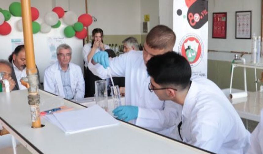Kimya Her Yerde Etkinliği Ankara’da Düzenlendi