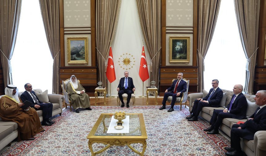 Ankara'da Kritik Görüşme: Erdoğan, Kuveytli Bakanı Ağırladı