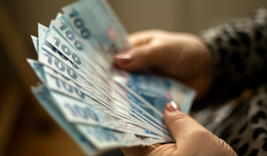 Emekli ve memur zmeklisine zam hesabı değişebilir: Refah payı değerlendirilecek!