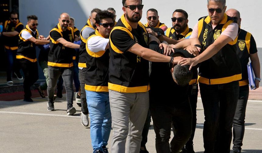 Sokak çetelerine ve yasa dışı bahis ağına operasyon: 117 şüpheli gözaltında