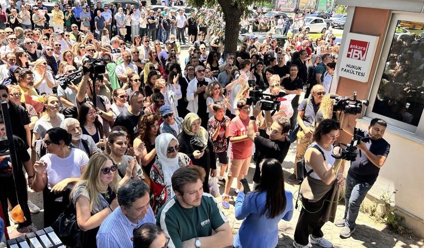 YKS'nin ikinci oturumu tamamlandı! Milyonlarca aday AYT maratonunu geride bıraktı