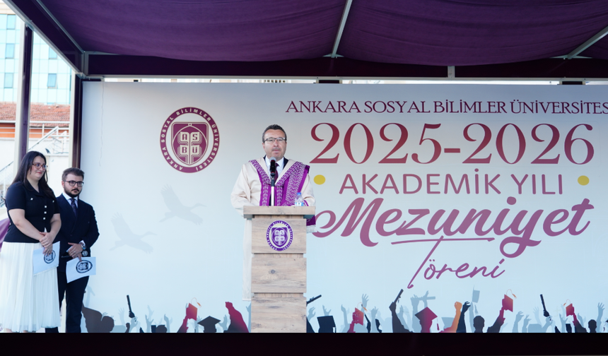 ASBÜ Hukuk Fakültesi mezunlarını uğurladı!