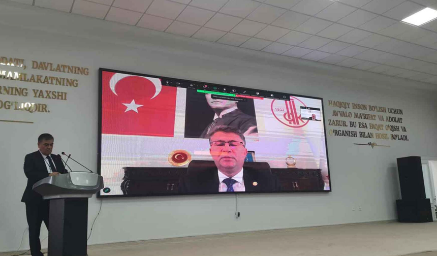 Uluslararası Dil Şöleninde Ankara Rüzgarı Esti