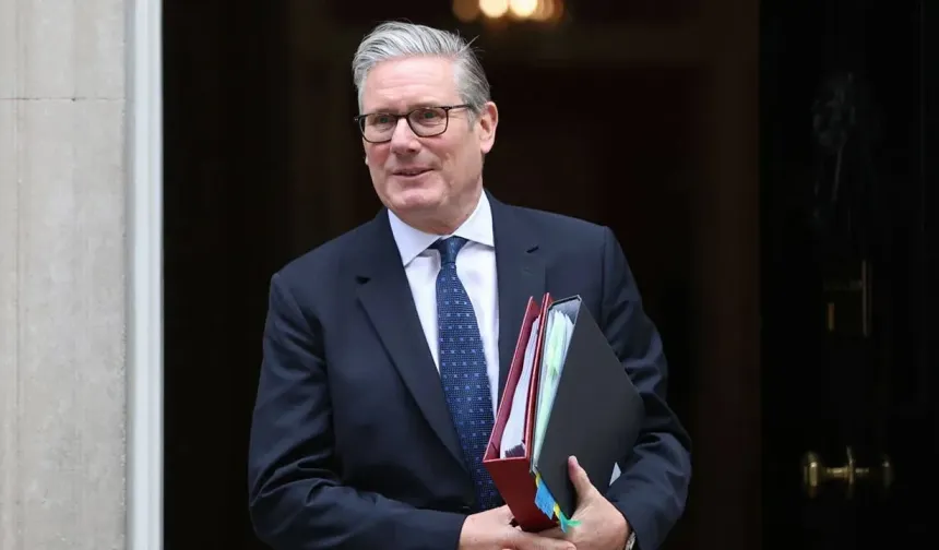 İngiltere Başbakanı Keir Starmer istifa etti!