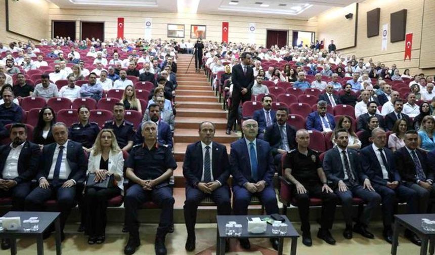 Denizli Valisi Köşger’den sanal kumar uyarısı: Benim hanımı bile kumar bağımlısı yapacaklar