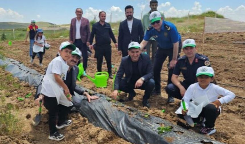 Ankara Bala’da Çocuklar Toprakla Buluştu