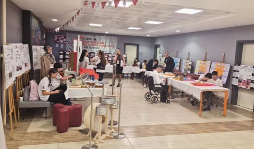 Mamak Bilim Festivali Kapılarını Açtı: 102 Proje Geleceğe Işık Tutuyor