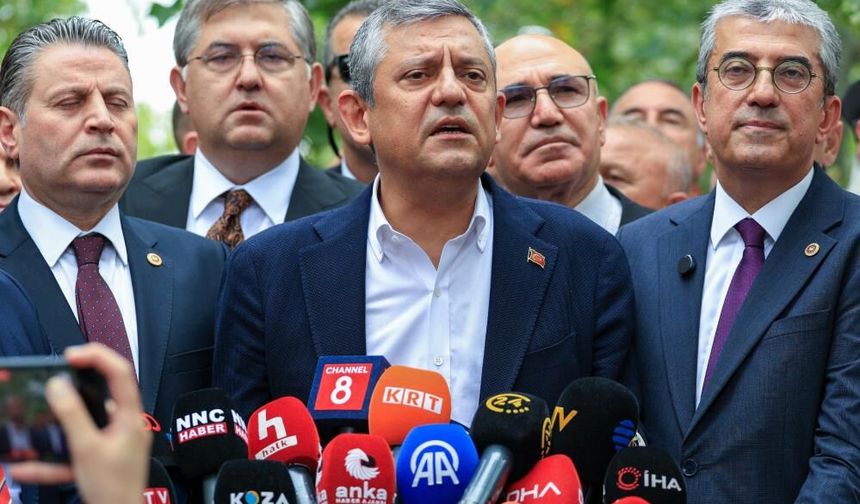 Yeni Parti için tarihi gün! Özel'den flaş sözler: "İlk ve son kez ana muhalefet olacağız"