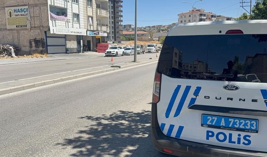 Gaziantep'te dehşet! Boşanma sürecindeki eşini sokak ortasında vurdu