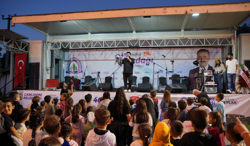 Çamlıdere'de festival heyecanı başladı! Aluçdağı Yağlı Güreşleri'nde ilk gün dolu dolu geçti