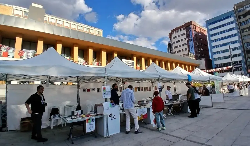 Başkent'te Dergicilik Buluşması: Ankara Dergi Festivali yoğun ilgi gördü