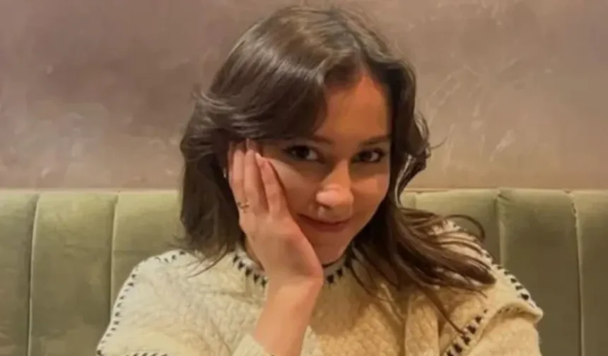 Asena Atalar kimdir? Asena Atalar'ın ablası kim, kimin kızı? Nasıl ünlü oldu? Evli mi? Eski sevgilisi kim?