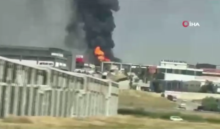 Ankara'da fabrikada korkutan yangın! Çok sayıda ekip bölgeye sevk edildi