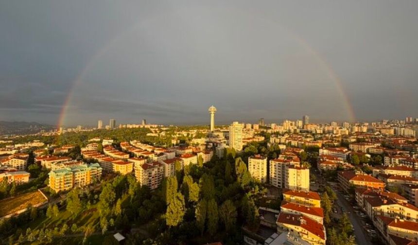 Ankara’da yağmurun ardından gökyüzünü gökkuşağı süsledi