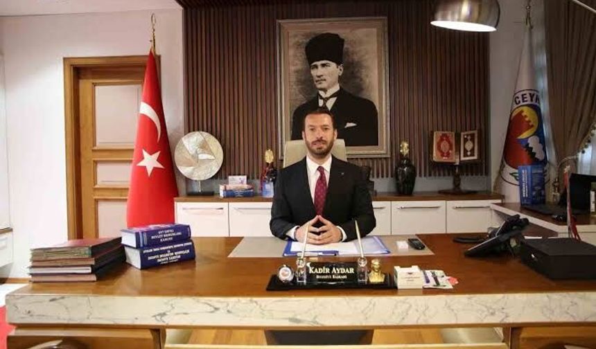 Özel'in kurduğu partiye bir katılım daha: Ceyhan Belediye Başkanı CHP'den istifa etti!