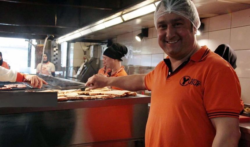 Restoran ve kafelerde evcil hayvan dönemi kapanıyor: Bakanlıktan yeni yasak hazırlığı