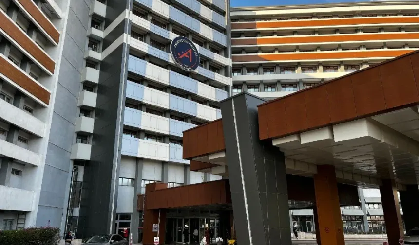 Akdeniz Üniversitesi’nde dolandırıcılık iddiası: Doktorları 225 milyon TL dolandırdı