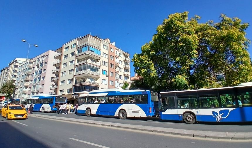 Ankara'da EGO otobüsü arızalandı: Cebeci'de trafik durma noktasına geldi!