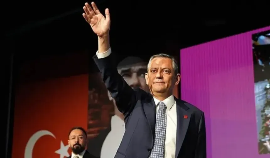 Özgür Özel'in iletişim ekibinden "Yeni Parti" açıklaması: "Hiçbir ilgimiz yok"