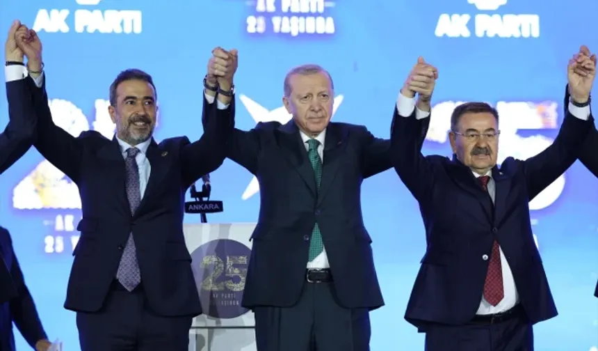 Ankara siyasetinde dikkat çeken transfer: 2 CHP’li başkan AK Parti’ye geçti