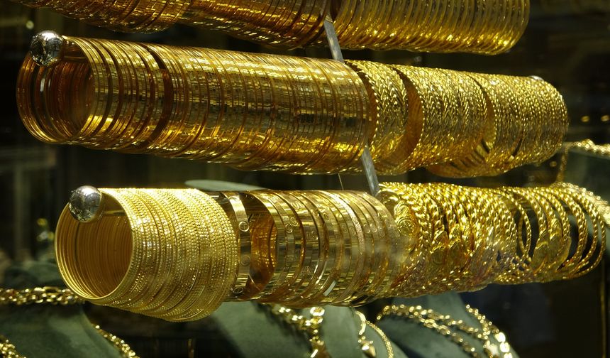 Gram altın için gözler yeniden yukarı çevrildi! Kuyumcular beklentisini açıkladı