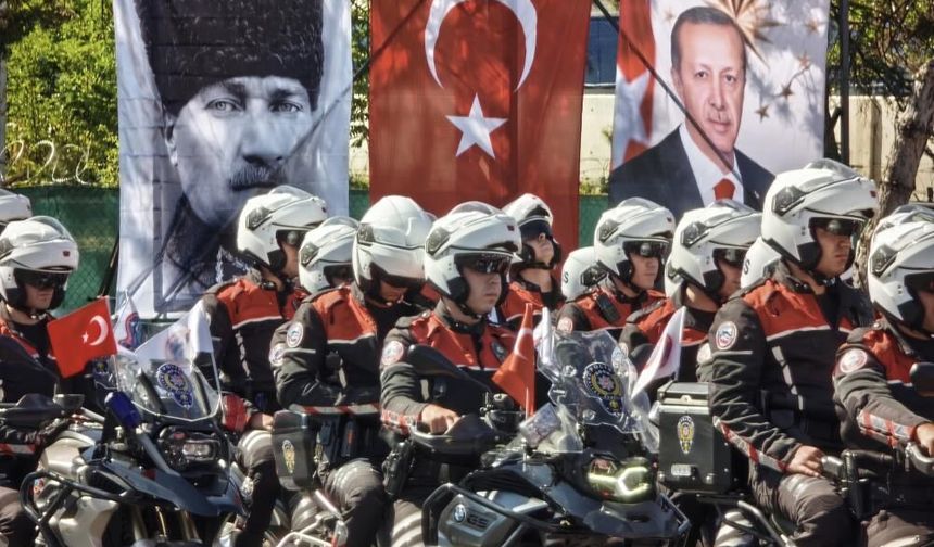 Ankara'da 67 yeni Yunus polisi göreve başladı! 5 kadın, 62 erkek mezun oldu