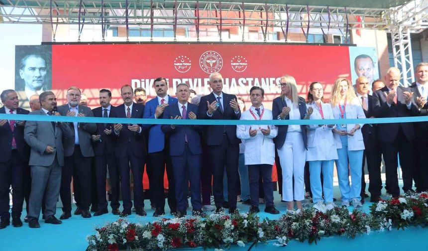 Bakan Memişoğlu duyurdu: İzmir’e 1.800 yataklı ikinci şehir hastanesi yapılacak