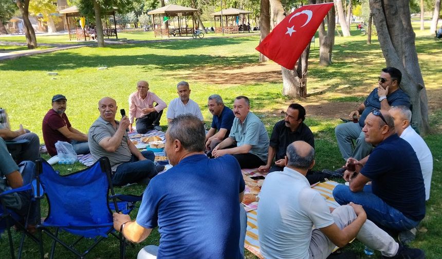 ANKARALI MİLLİYETÇİLER AKSARAY'DA