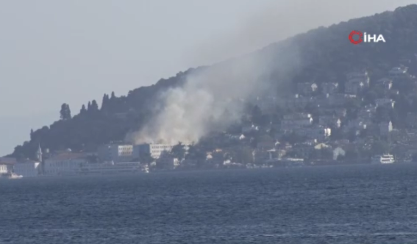 Heybeliada Deniz Harp Okulu'nda korkutan yangın! Alevlere müdahale devam ediyor