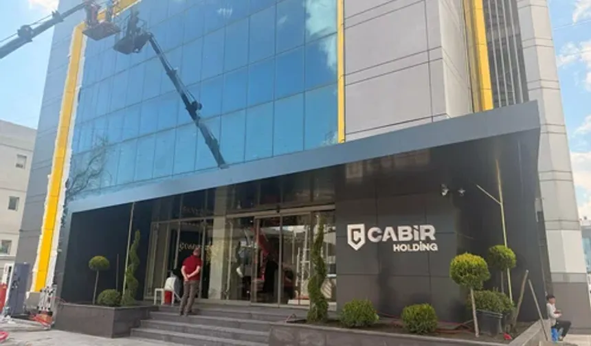 Cabir Holding sahibi kimdir nereli? Serveti? Ne iş yapar? Şirketleri?