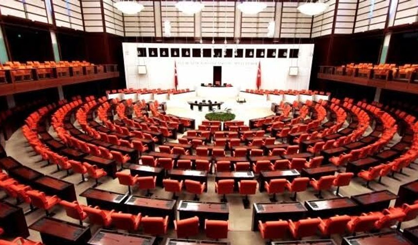 Terörsüz Türkiye sürecinde kritik gün! TBMM’de oturum başladı
