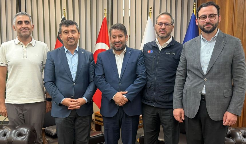 ASBÜ Rektörü Arıcan'dan Almanya seyahat notları: "Doğu ve batı düşüncesinin kesişim noktası"