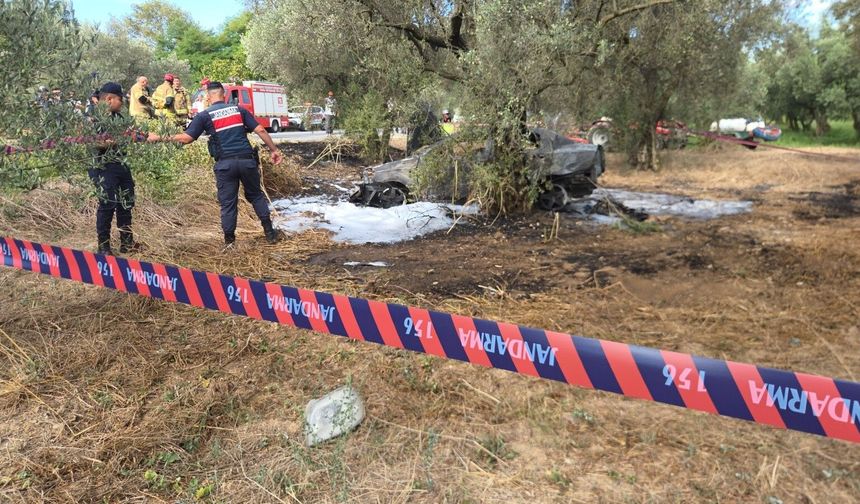İznik yolunda feci kaza: Kontrolden çıkan otomobil zeytinliğe uçup alev alev yandı 1 kişi öldü, 5 kişi yaralandı
