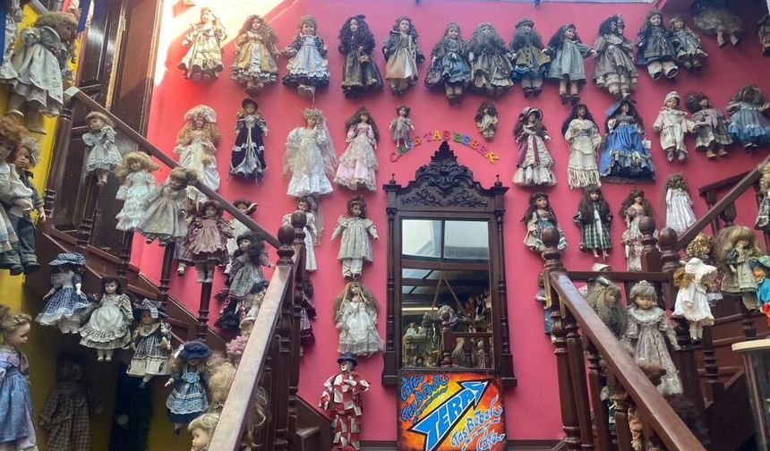 Ankara Kalesi'nde nostalji durağı: Bu kafede 20 bin adet taş bebek sergileniyor!
