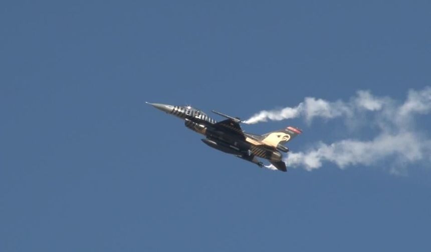 Şanlıurfa semalarında SOLOTÜRK gösterisi: TEKNOFEST öncesi nefes kesen prova!