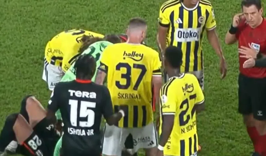 Fenerbahçe-Beşiktaş derbisinde tansiyon yükseldi: 3 futbolcuya sarı kart