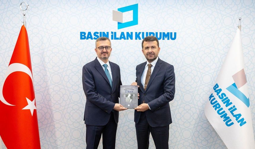 Burhanettin Duran'dan BİK'e ziyaret: Basın sektörünün geleceği masaya yatırıldı