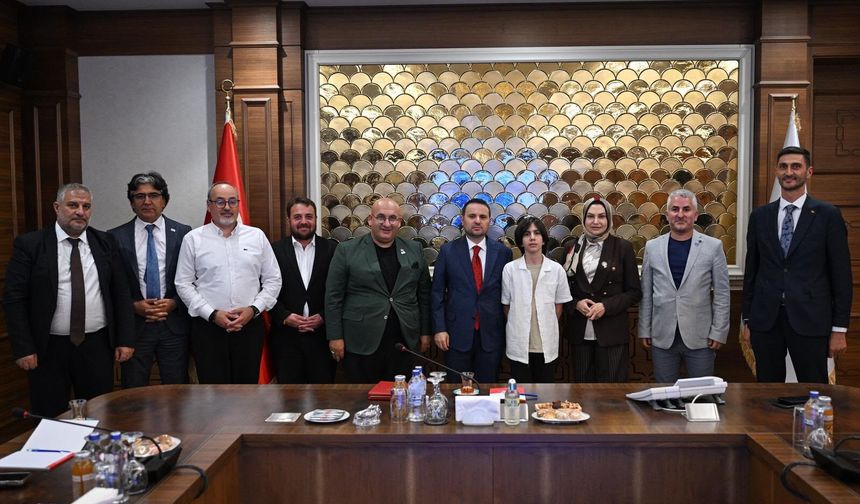 TİGAD'dan gazetecilik mesleği için yeni adım: "Türkiye Gazeteciler Birliği" Bakan Gürlek'e sunuldu
