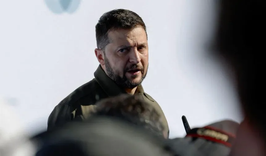 Zelenski'den Rusya'ya İHA Tehdidi: "Hava Sahası Fiilen Kapanacak"