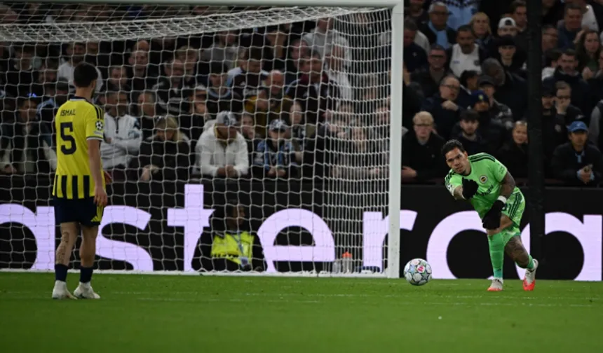 Fenerbahçe’ye İngiltere’de ağır yenilgi: Aston Villa'ya 6-0 mağlup oldu!